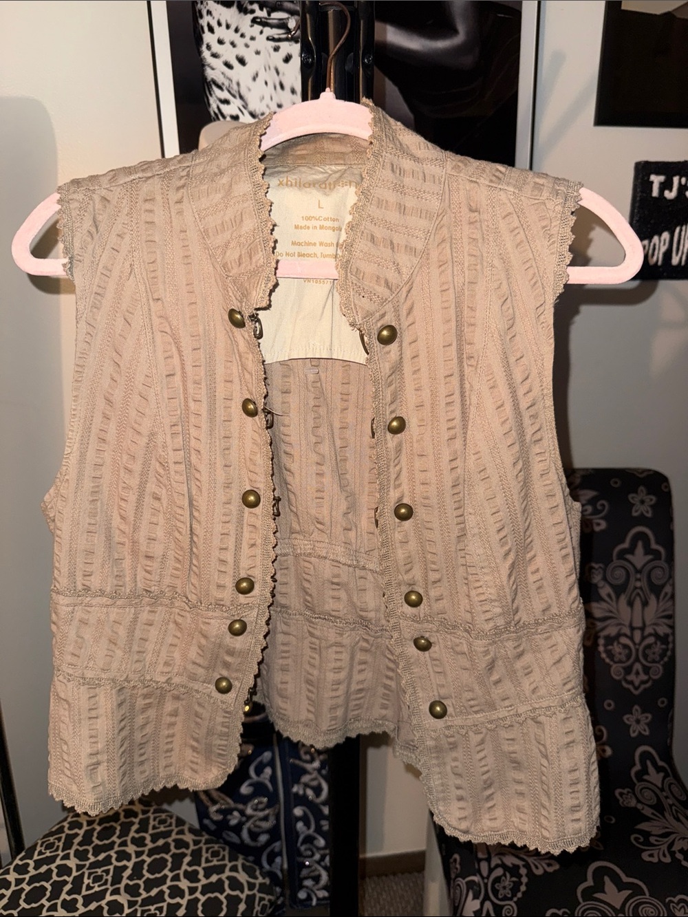 Xhilaration Neutral Tan Textured Button Vest